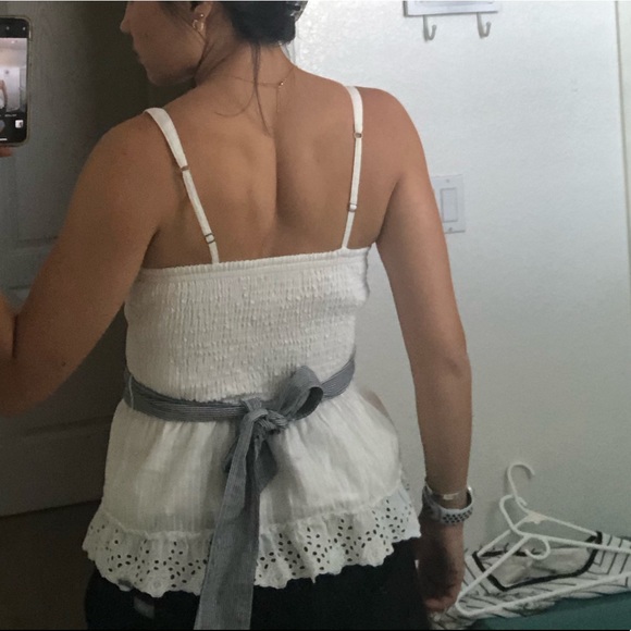 A&F WHITE SUMMER BLOUSE - Picture 3 of 4